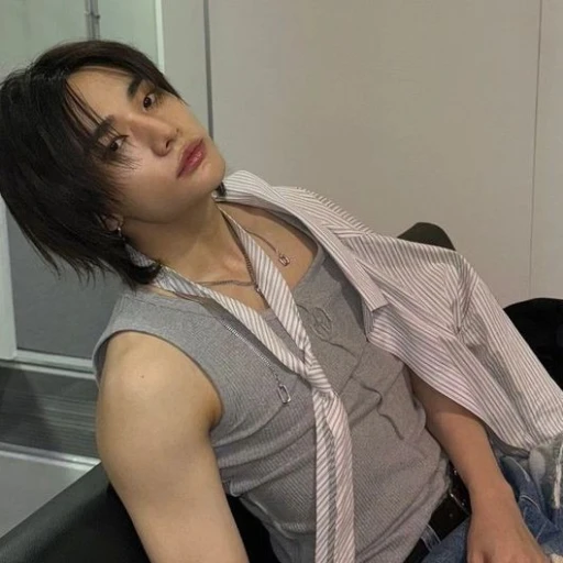 hyunjin•⁴