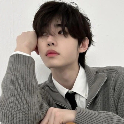 Pаrk Sunghoon.