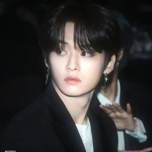 Lee know