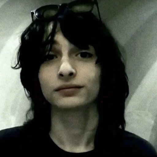 Finn Wolfhard || -³¹