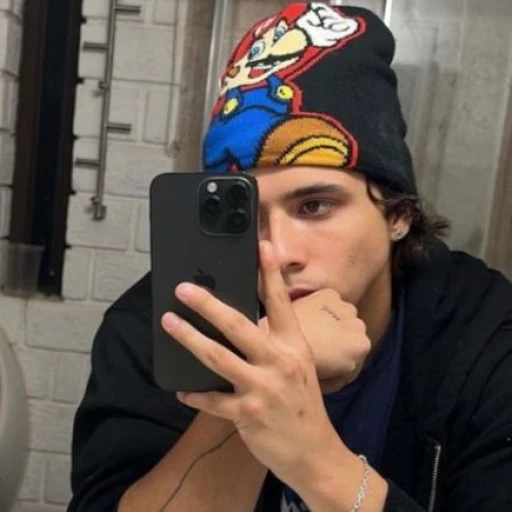 🌚| Emilio De la Rosa