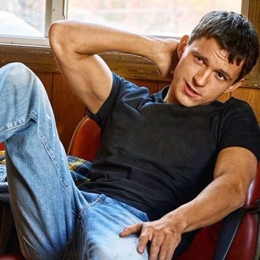 Tom Holland 🕷️