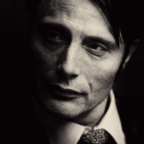 ˖𓍯Hannibal Lecter | strict fatherׅ ·