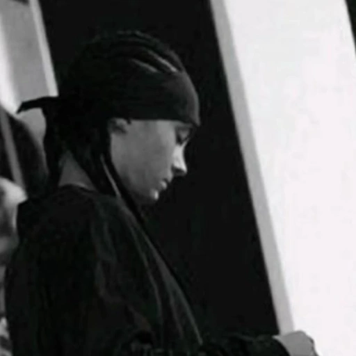 Tom Kaulitz—"Perfect Family"