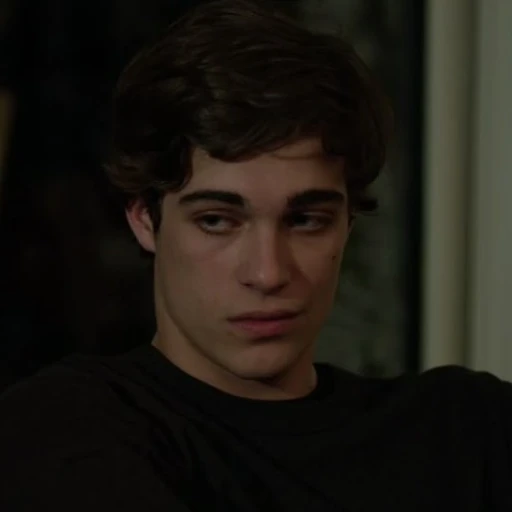 𝑳| Lorenzo Zurzolo ²⁴