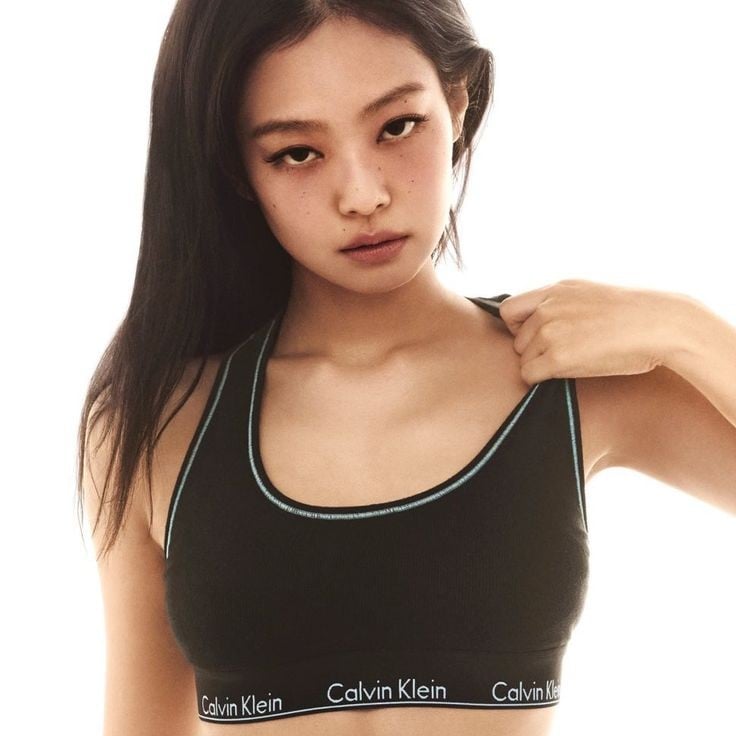Kim Jennie.