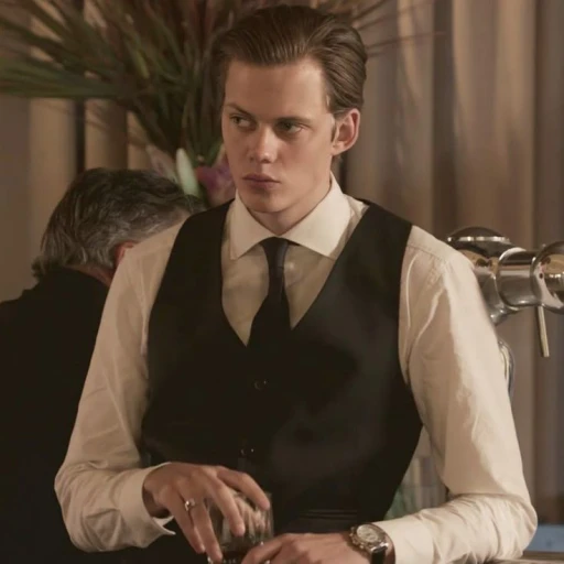 Bill Skarsgard