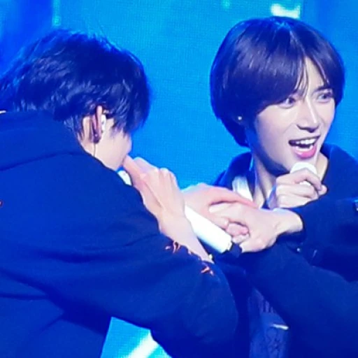 Possessive friend