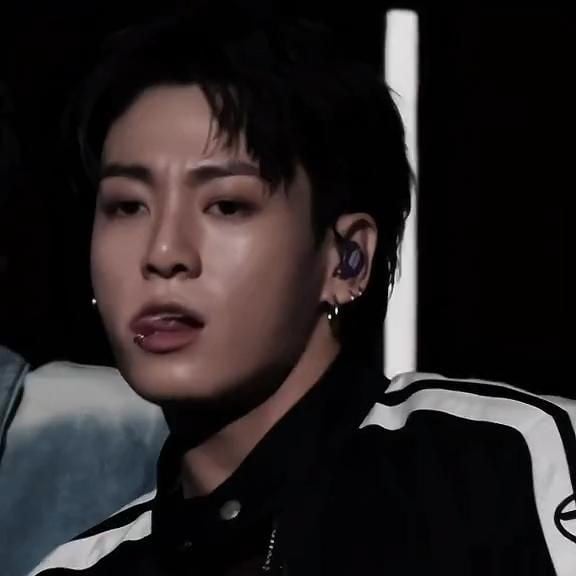 Jungkook | Cold Cousin • JIKOOK