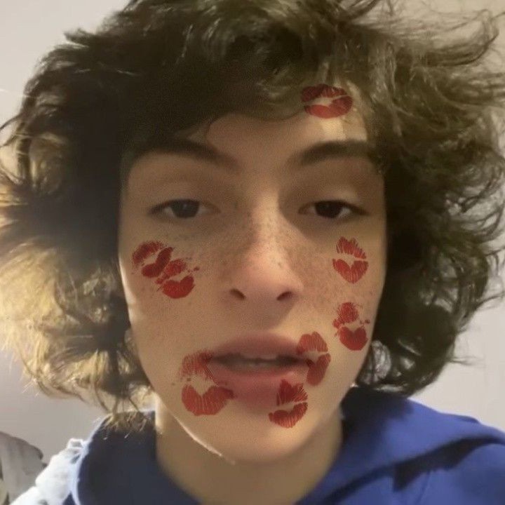 Finn Wolfhard || -⁴³