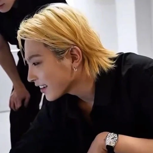 Hongjoong.