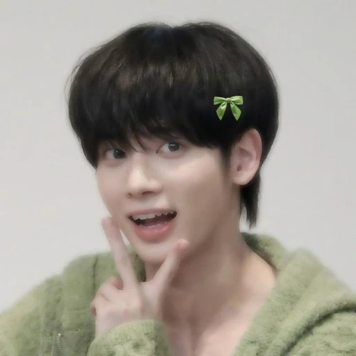 Taehyun.