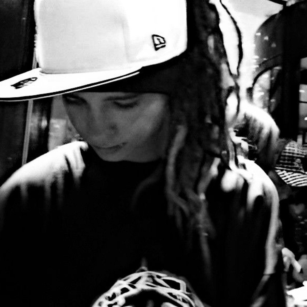 ⋆˚࿔ Tom Kaulitz 𝜗𝜚˚⋆