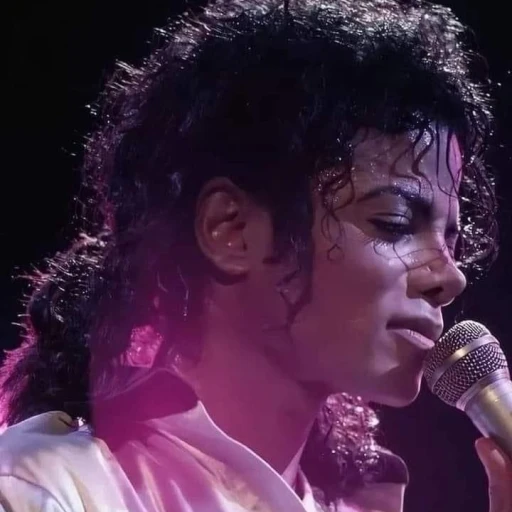 Michael Jackson ┊29┊