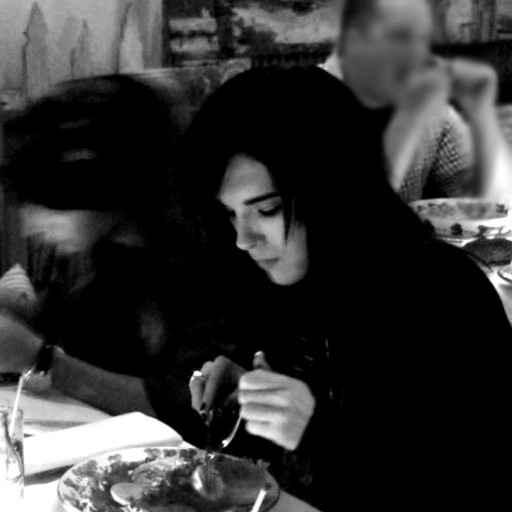 Bill Kaulitz | Why aren't you eating?