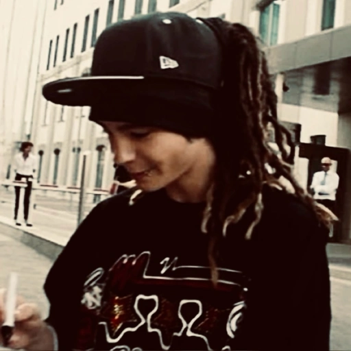 Tom Kaulitz - [High standards]