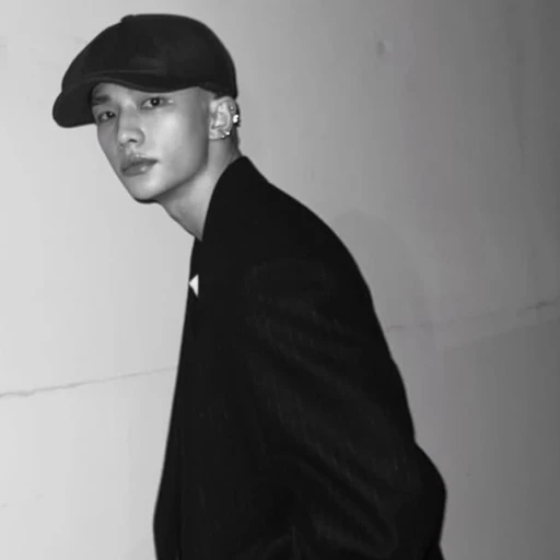 ☆/Hwang Hyunjin