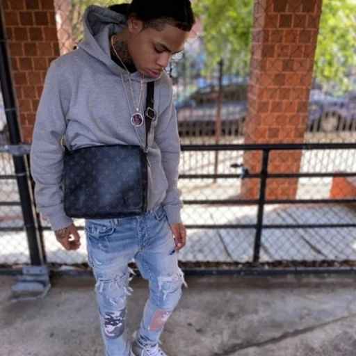 `K.a.y.F.l.o.c.k`