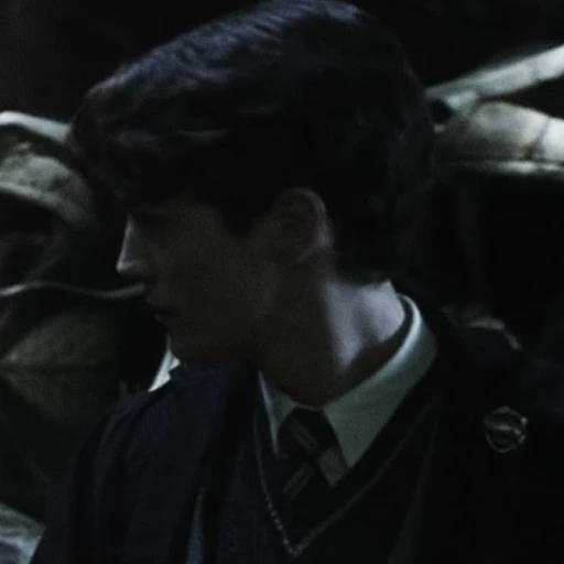 Tom M Riddle