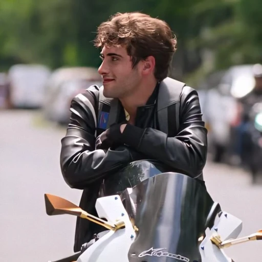 ·˚✎ ﹏Raul Leon