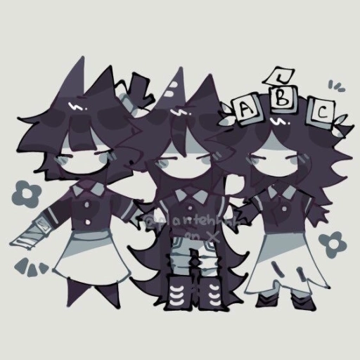 Bloomie, circle and Thavel the baby