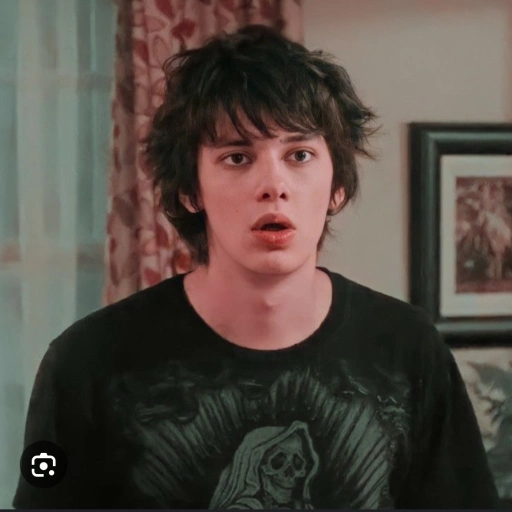 -~Rodrick Heffley~-