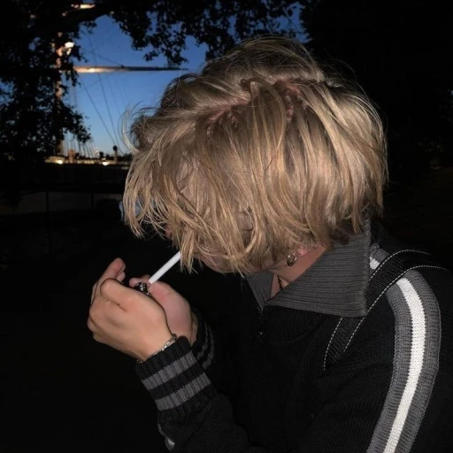 Mrax Hellenn | EDS