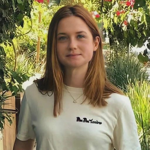 Bonnie Wright