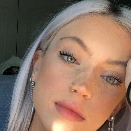 Riley Hubatka