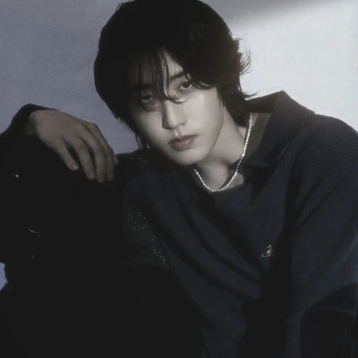 ✿⃘ Han ՚ ᘝ (This appears to be a combination of symbols and characters that doesn't translate directly. It likely has a specific meaning within a particular context.)