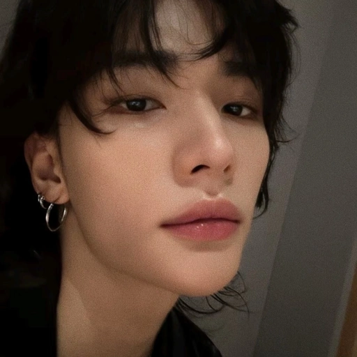 Hwang Hyunjin ;; Hyunlix
