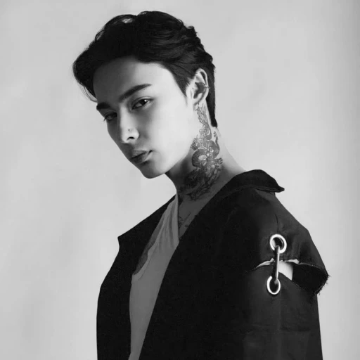 ੭᧙ Tim Kai.