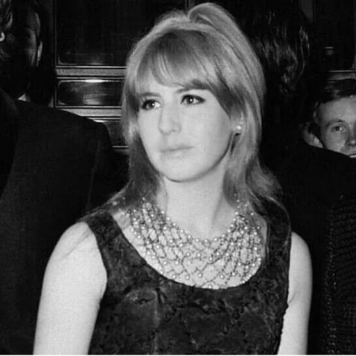 ★|Cynthia Powell|★
