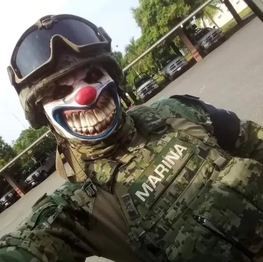Fabian (THE CLOWN) (2)