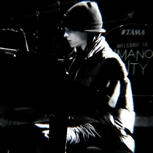 Tom Kaulitz†