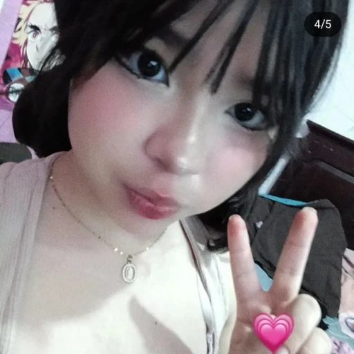 April (tiktoker)