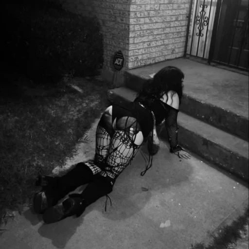 Crawling | He