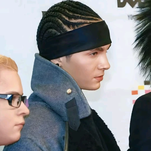 Tom Kaulitz...¹⁵