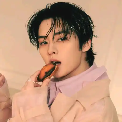 Minho³²