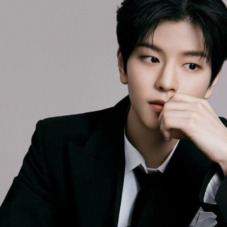 Seungmin your Boss