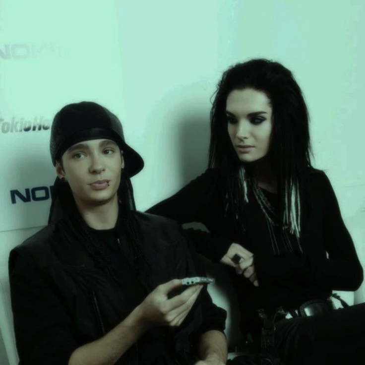 Tokio Hotel.