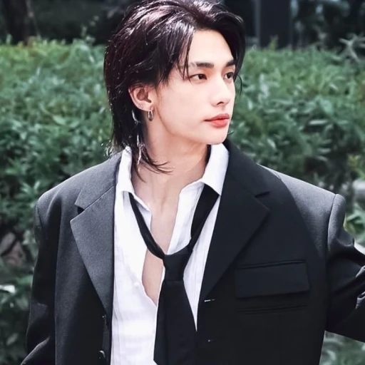 Hwang Hyunjin
