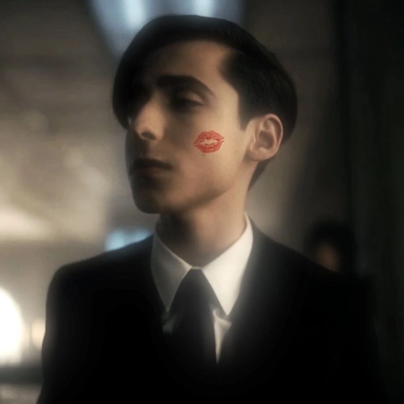 Five Hargreeves??