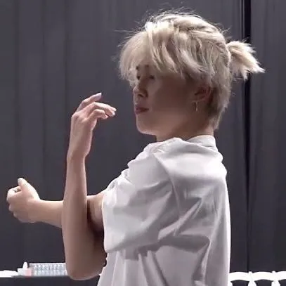 jimin (inexperienced)