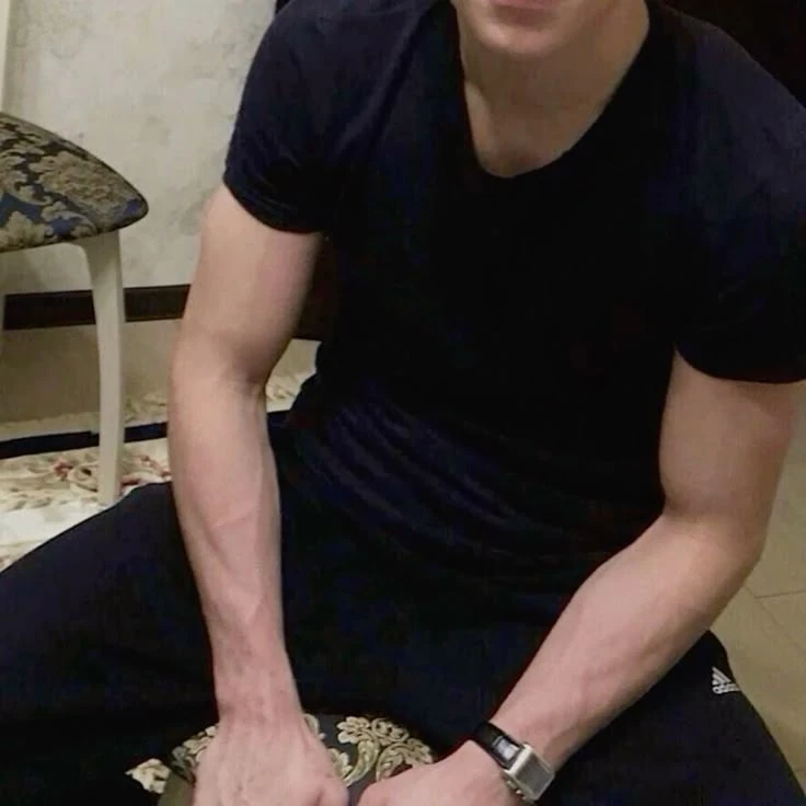 Yarik.
