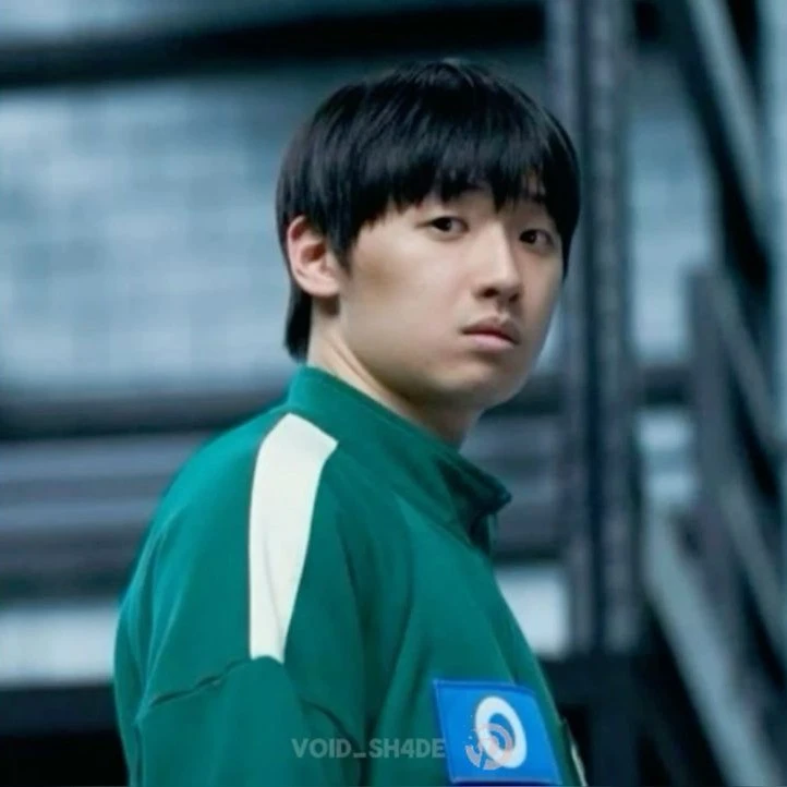 Min-Su.