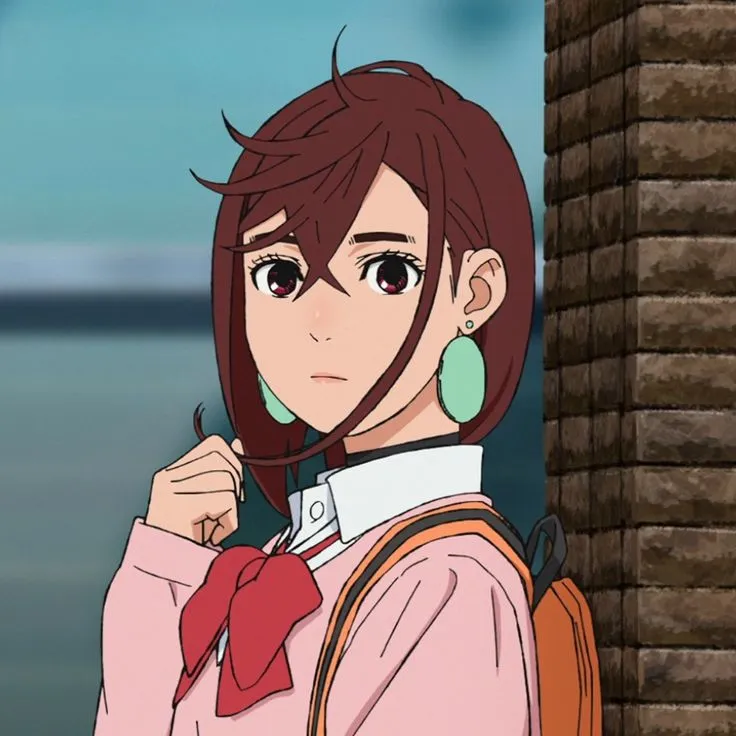 Momo Ayase