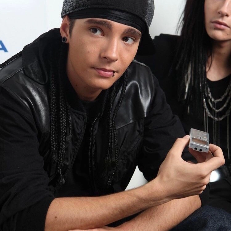 Tom Kaulitz - Disinterest