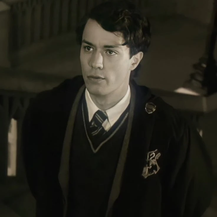 Tom Riddle ²⁷¹⁵¹⁴