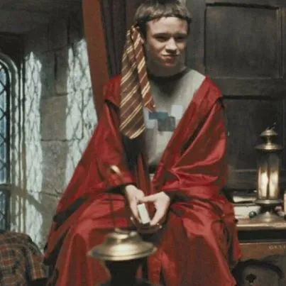 Seamus Finnigan • Sleepover 🥳